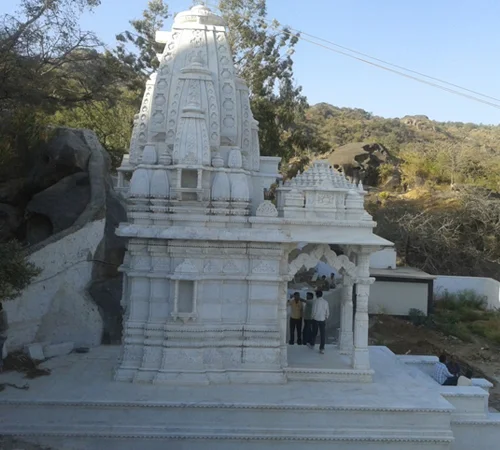 Shri Jain Mandir, Mount Abu